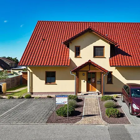 Balkon Mit Meerblick, Gratis Nutzung Vom Ahoi Erlebnisbad Und Sauna In Sellin - Haus De Niege Wech 03 * ثيسو