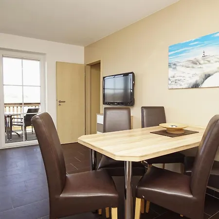 Apartment Balkon Mit Meerblick, Gratis Nutzung Vom Ahoi Erlebnisbad Und Sauna In Sellin - Haus De Niege Wech 03 Thiessow